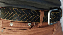 Load image into Gallery viewer, 33&quot; ~ &quot;Black &amp; Tan Hand-Carved &quot;Herringbone&quot; Leather Belt
